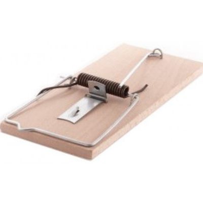 Pasti a přípravky proti škůdcům